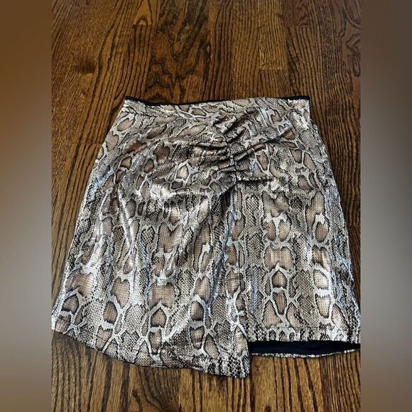 Zara size small Snake Print Gold Sequin Mini Ruched Micro Skirt - Picture 3 of 6